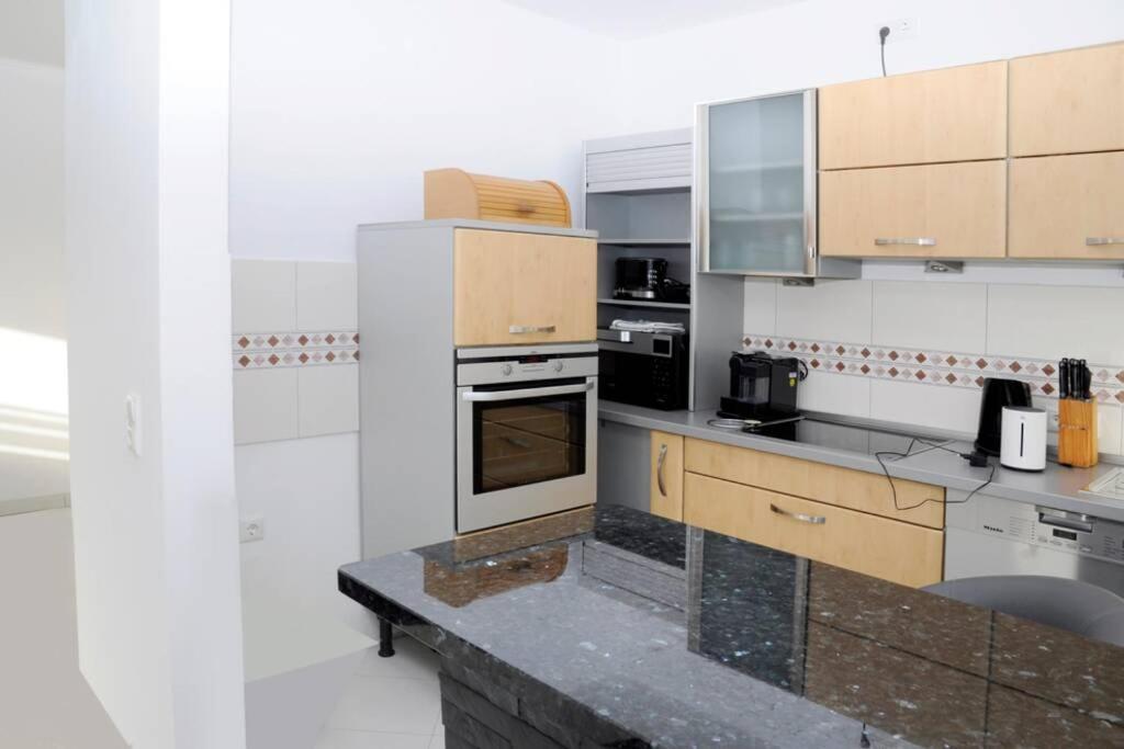 Traumhafte Kurstadt Apartment Moderne 2Zkb Balkon Pkw Stellplatz Bad Nauheim Exteriör bild