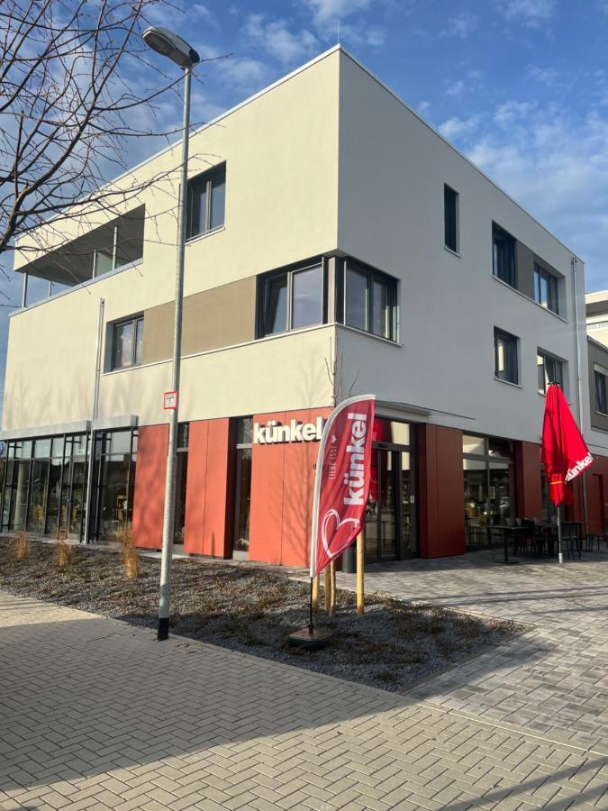 Traumhafte Kurstadt Apartment Moderne 2Zkb Balkon Pkw Stellplatz Bad Nauheim Exteriör bild