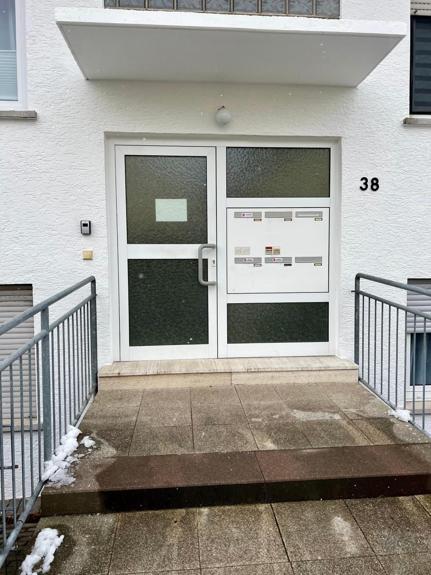 Traumhafte Kurstadt Apartment Moderne 2Zkb Balkon Pkw Stellplatz Bad Nauheim Exteriör bild