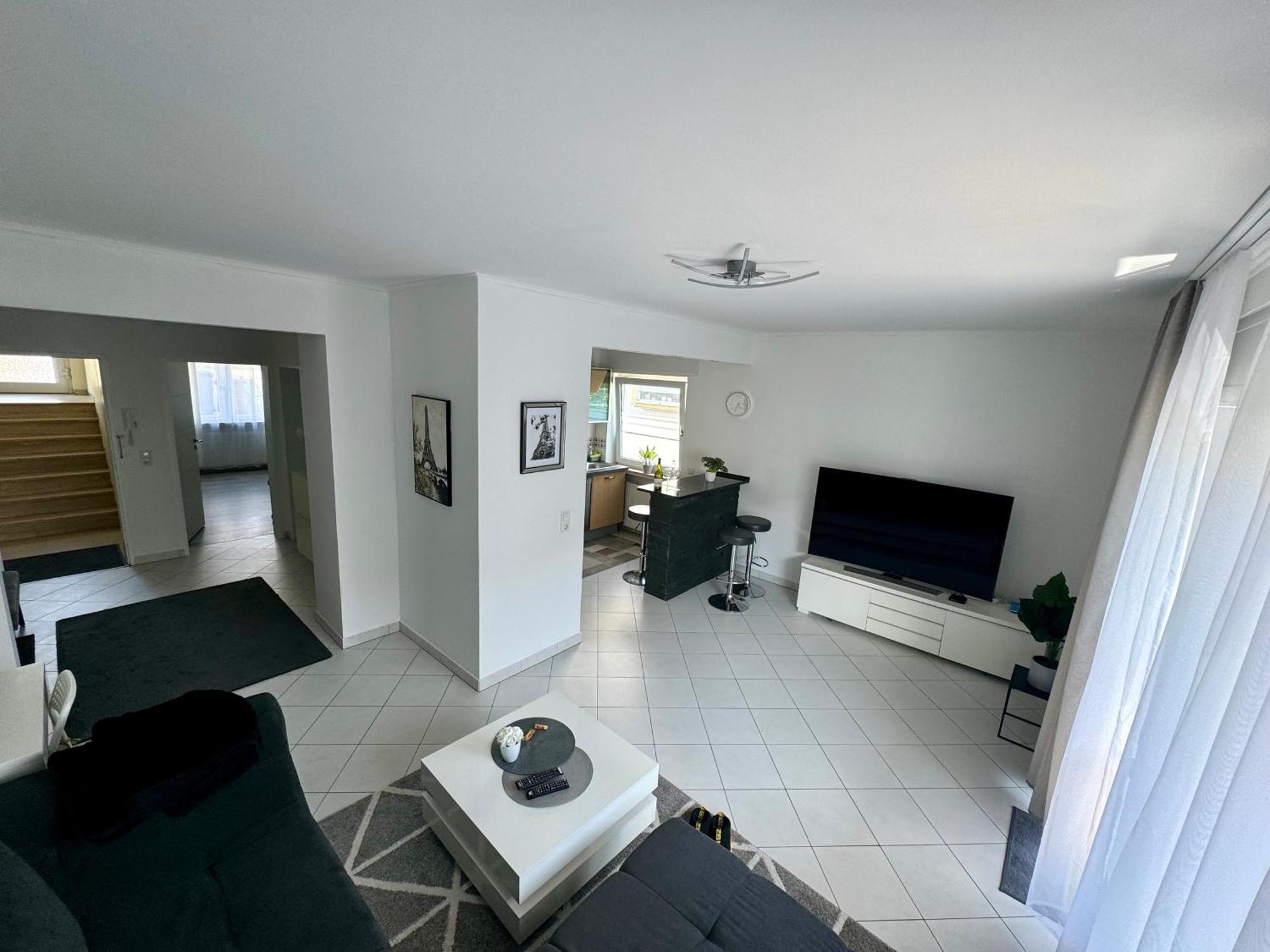 Traumhafte Kurstadt Apartment Moderne 2Zkb Balkon Pkw Stellplatz Bad Nauheim Exteriör bild
